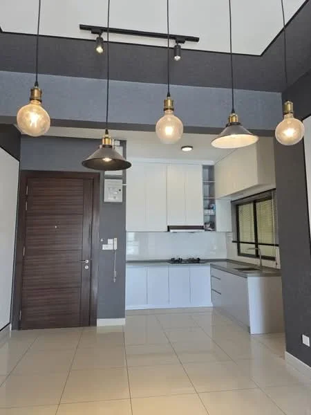 Kitchen features: white cabinetry, grey accent wall, marble countertop, stainless-steel sink, 4-burner gas hob, built-in oven, pendant lighting, floor-to-ceiling windows, ceramic tile flooring, recessed downlights; style: modern.