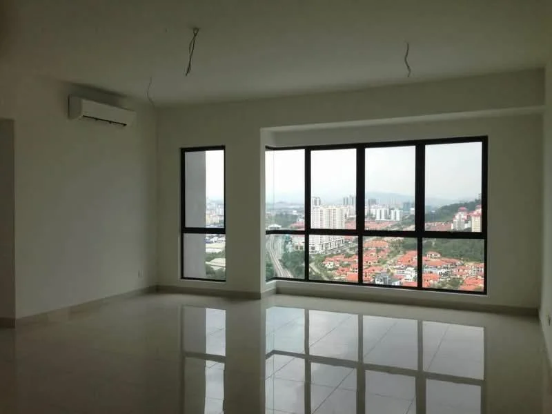 Living features: floor-to-ceiling windows, city view, white painted walls, polished ceramic tile flooring, 1 wall-mounted split AC, recessed downlights, no visible furniture, neutral color scheme; style: modern; view: city.