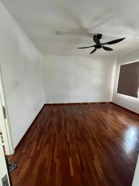 Room features: wooden flooring, white painted walls, 5-blade ceiling fan, window with roller blinds.