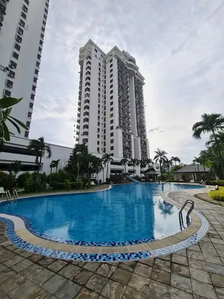 Exterior type: high-rise condominium; features: infinity pool, pool deck with loungers, landscaped garden, palm trees, manicured lawn, modern architectural design, glass curtain wall, multiple storeys, surrounded by greenery; style: modern.