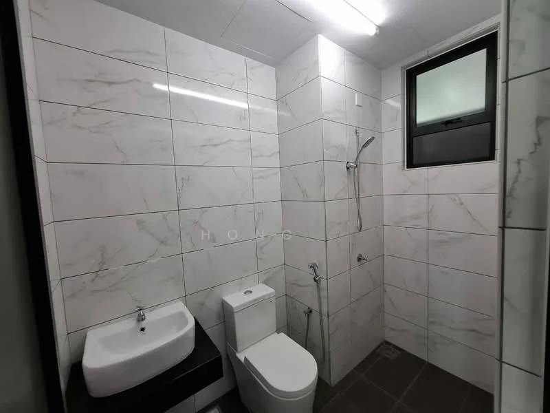 Bathroom features: white ceramic sink, single-sink vanity with black cabinet, one-piece toilet, walk-in shower with glass enclosure, rain shower head, handheld shower, marble tile cladding on walls, dark ceramic tile flooring, window for natural light, LED ceiling lights; style: modern.