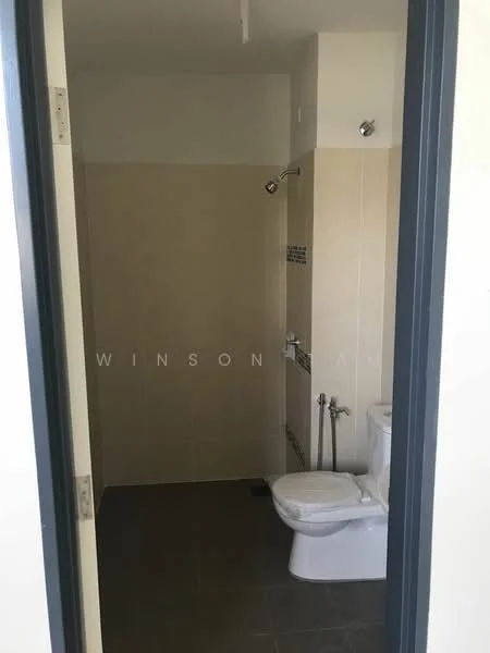 Bathroom features: one-piece toilet, shower with glass enclosure, chrome handheld shower, tile cladding on walls, ceramic tile flooring, wall-mounted faucet, mirror above sink, built-in shelf, light fixture on ceiling; style: modern.