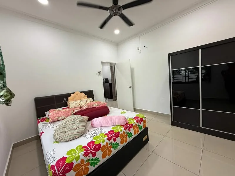 Bedroom features: queen-size bed with floral bedding, upholstered headboard, 2 bedside pillows, ceiling fan, built-in wardrobe with sliding doors, white painted walls, tile flooring, window with curtain, decorative wall molding; style: modern.