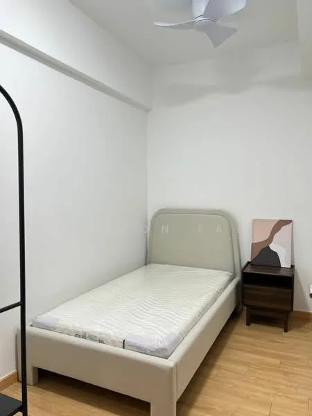 Bedroom features: single bed, upholstered headboard, wooden bedside table, white painted walls, wooden flooring, ceiling fan, decorative artwork, minimalist decor; style: modern.