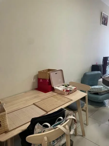 Room features: light-coloured walls, white tiled flooring, wooden dining table, four wooden chairs, storage baskets, blue armchair, various items on the table; style: minimalist.