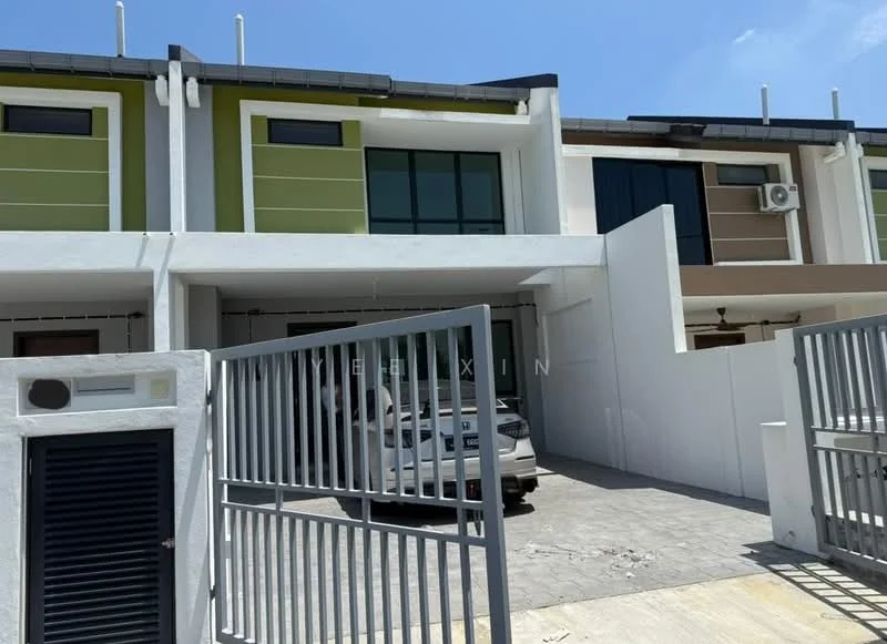 Exterior type: linked terrace house; features: white painted facade, green accent wall, large windows, sliding glass door, car porch, paved driveway, metal gate, two-storey structure, air conditioning unit visible, surrounded by low fencing; style: modern.