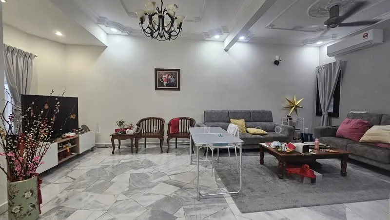Living features: grey fabric sectional sofa, 3-seater wooden sofa, wooden coffee table, area rug with geometric pattern, TV console, wall-mounted TV, chandelier, recessed downlights, cream painted walls, marble tile flooring, curtains, decorative wall art, decorative star ornament; style: modern.