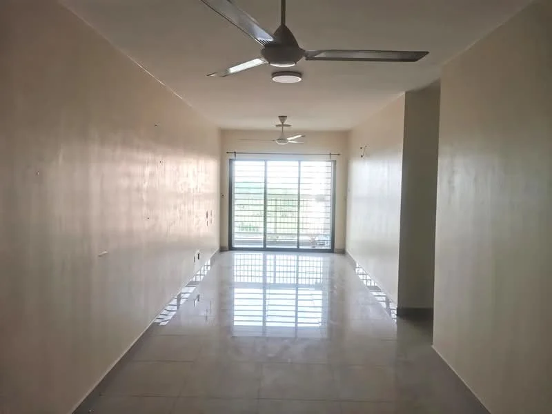 Living features: white painted walls, glossy marble tile flooring, 2 ceiling fans with integrated LED lights, floor-to-ceiling sliding glass door, window treatments, natural light from windows, open layout, neutral color scheme; style: modern; view: garden.