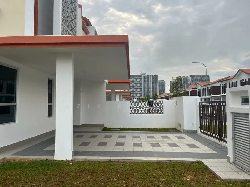 Exterior type: linked terrace house; features: white painted facade, red roof, paved walkway, manicured lawn, fenced perimeter, car porch, surrounded by greenery, urban context with nearby buildings; style: modern.