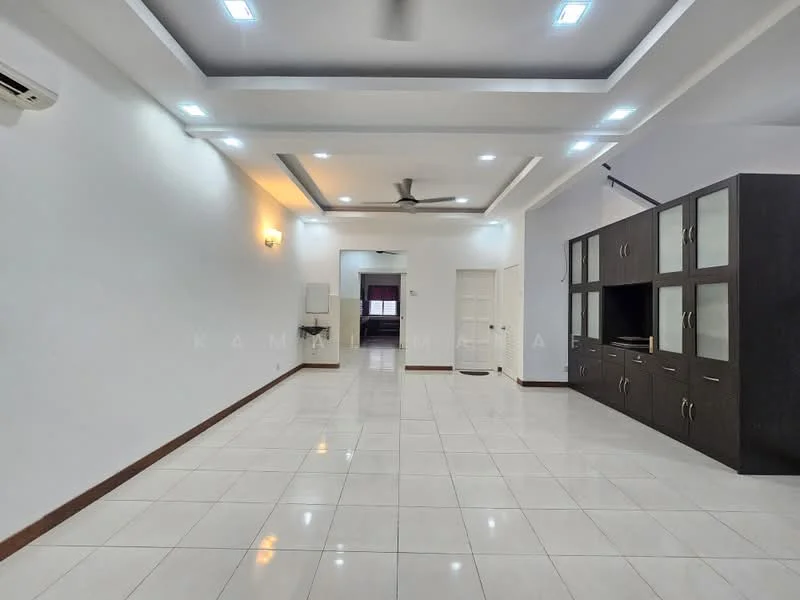 Living features: white painted walls, polished ceramic tile flooring, tray ceiling with recessed lighting, 5-blade ceiling fan, wall-mounted air conditioning unit, built-in dark wood cabinetry, door leading to another room, large windows for natural light; style: modern.