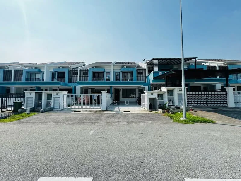 Exterior type: linked terrace house; features: two-storey building, white painted facade, blue accent walls, projecting balconies, sliding glass doors, manicured lawn, paved driveway, car porch with awning, visible street lamp, surrounded by greenery; style: modern.