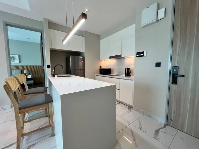 Kitchen features: white cabinetry, grey countertop, stainless-steel fridge, built-in microwave, black kettle, 4-burner gas hob, stainless-steel sink, pendant light, bar stools, marble tile flooring, recessed downlights; style: modern.