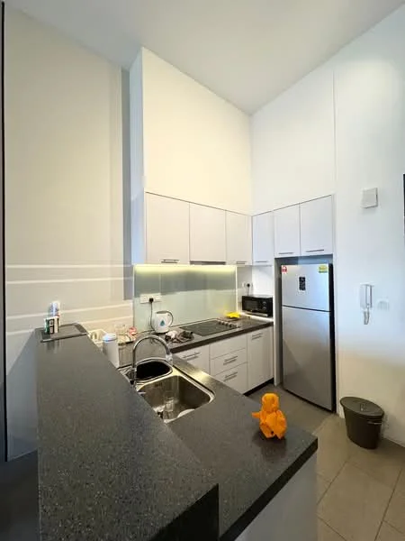 Kitchen features: black granite countertop, white shaker cabinets, stainless-steel single-bowl sink, chrome pull-down faucet, built-in stove, built-in microwave, stainless-steel fridge, tile backsplash, recessed downlights, high ceiling, grey tile flooring; style: modern.