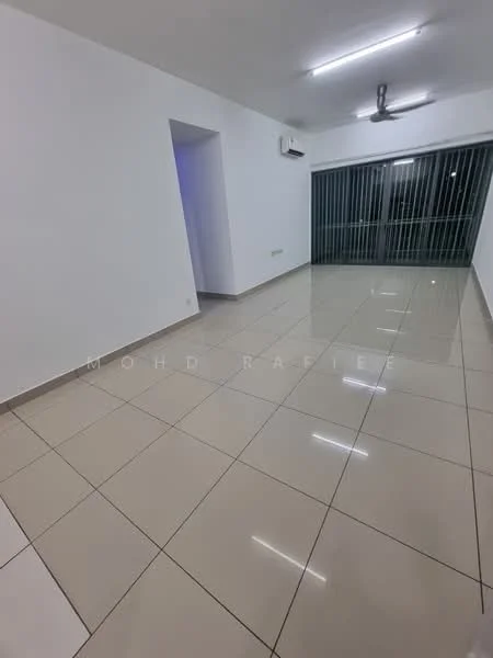 Living features: white painted walls, glossy ceramic tile flooring, recessed LED downlights, 1 wall-mounted split AC, 5-blade ceiling fan, floor-to-ceiling sliding glass door, vertical blinds, open layout; style: modern.