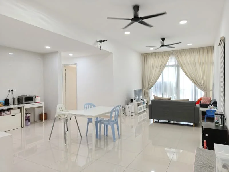 Living features: white painted walls, glossy tile flooring, 2 ceiling fans, sofa in grey, TV console, wall-mounted TV, dining table with 4 chairs, sheer curtains, floor-to-ceiling windows, decorative cushions; style: modern; view: garden.