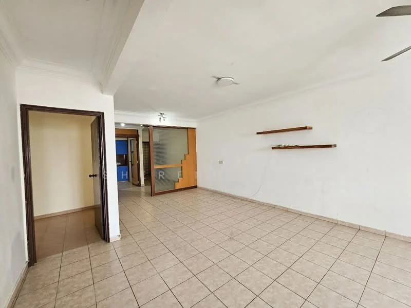 Living features: cream tiled flooring, white painted walls, tray ceiling, ceiling fan, built-in shelves, doorway leading to another room, large window, neutral color scheme; style: modern.