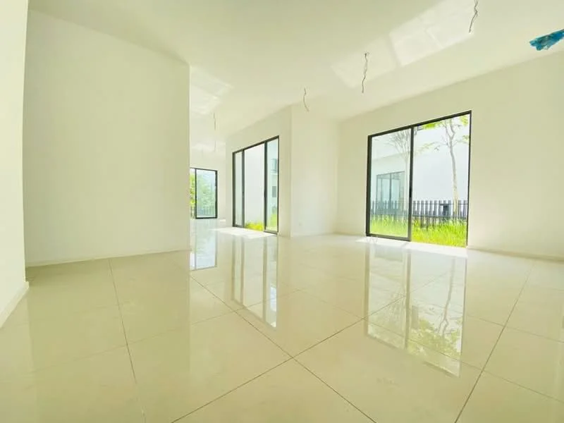 Room features: white painted walls, glossy tile flooring, floor-to-ceiling windows, natural light from multiple angles, minimalist design, no visible furniture, open space layout, greenery visible outside; style: modern; view: garden.