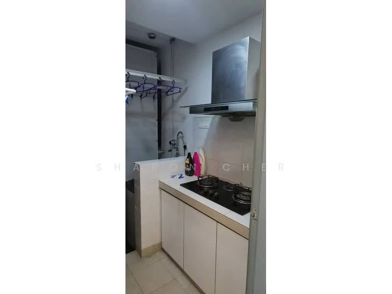 Kitchen features: white cabinetry, stainless-steel range hood, 4-burner gas hob, black countertop, wall-mounted shelves, sink with faucet, tile backsplash, ceramic tile flooring; style: modern.