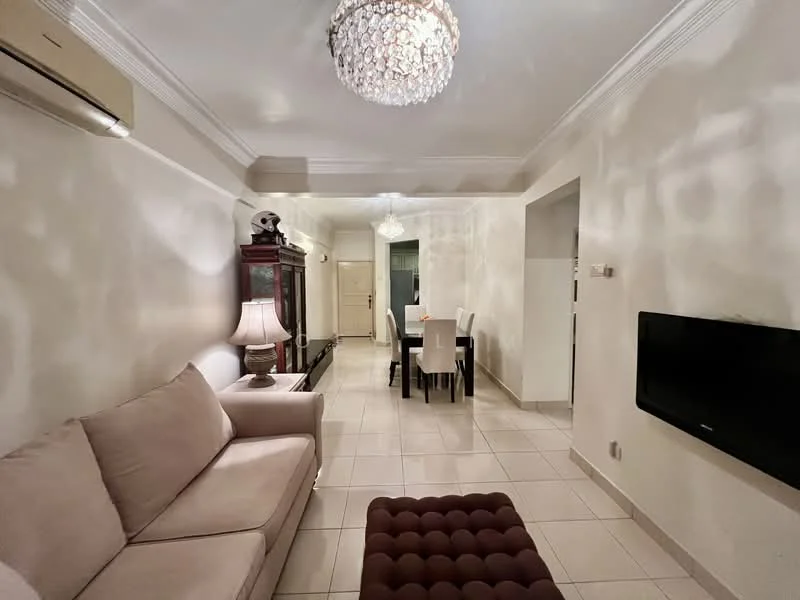 Living features: 3-seater fabric sofa in beige, chandelier with crystal accents, wall-mounted TV, coffee table, lampshade table lamp, tile flooring, white painted walls, crown moulding, 1 wall-mounted split AC; style: modern.
