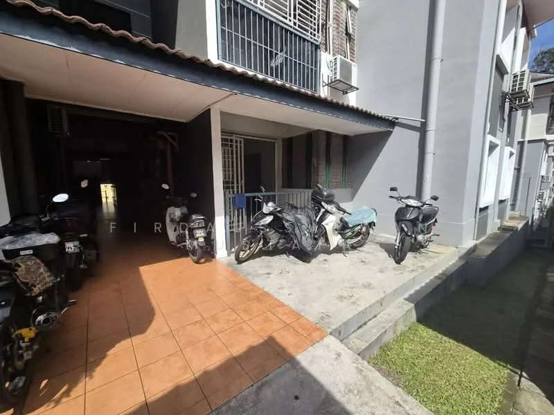 Exterior type: linked terrace house; features: paved driveway, motorcycle parking, covered porch, exposed brick wall, air conditioning units visible, garden area, grey painted facade, single-storey, sidewalk, entrance gate; style: modern.