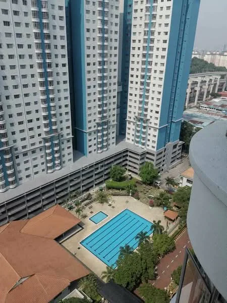 Exterior type: high-rise condominium; features: swimming pool, lap pool, pool deck with loungers, landscaped garden, surrounding mature trees, multi-storey car park, residential towers, open-air parking lot; style: modern.