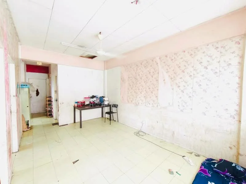 Room features: white painted walls, floral wallpaper, tiled flooring, ceiling fan, table, chair, doorway leading to another room, visible electrical outlets; style: minimalist.
