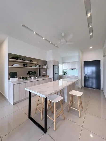 Kitchen features: marble countertop, open shelving, stainless-steel fridge, built-in oven, white cabinetry, ceramic tile flooring, 5-blade ceiling fan, recessed downlights, bar stools, neutral wall colour, kitchen island, decorative plants; style: modern.