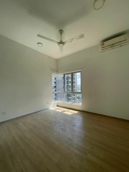 Room features: light wood flooring, white painted walls, ceiling fan, 2 ceiling lights, floor-to-ceiling windows, balcony door, air conditioning unit; style: modern; view: city.