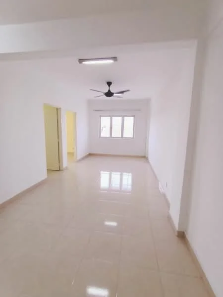 Room features: white painted walls, glossy ceramic tile flooring, ceiling with recessed lighting, 5-blade ceiling fan, two windows, doorway to adjacent rooms; style: modern.