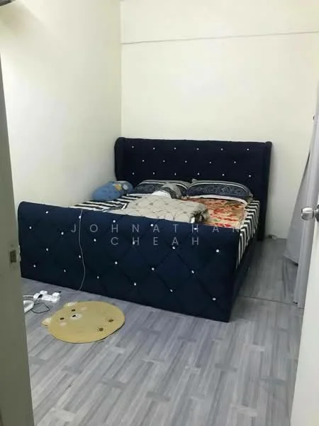 Bedroom features: queen-size bed with upholstered headboard, striped bedding, wooden flooring, decorative wall with diamond tufting, nightstand with lamp, circular area rug, wall-mounted mirror, window with curtain, charging cables on the floor; style: modern.