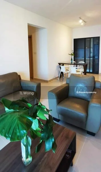 Living features: grey leather armchairs, wooden coffee table, white dining table, white dining chairs, floor-to-ceiling windows, light-colored tiled flooring, decorative plant in vase, recessed downlights; style: modern.