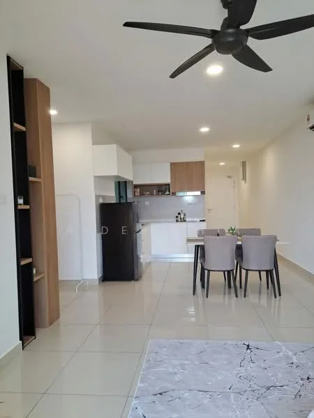 Living features: 5-blade ceiling fan in black, white painted walls, glossy beige tile flooring, open-plan layout, dining table with four grey upholstered chairs, black refrigerator, white cabinetry, wooden cabinetry in light brown, kitchen island, countertop with a glossy finish, decorative plant on the dining table, area rug with marble pattern; style: modern. Kitchen features: white cabinetry, black refrigerator, kitchen island, glossy countertop, built-in oven, stainless-steel sink, chrome faucet; style: modern.