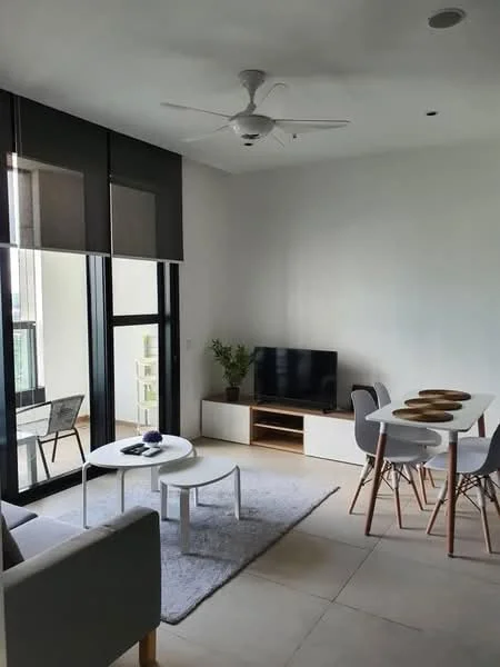 Living features: 5-blade ceiling fan with light, wall-mounted TV, TV console in light wood, grey fabric 3-seater sofa, white coffee table, area rug in light grey, dining table with 4 white chairs, large floor-to-ceiling windows, black roller blinds, potted plant, light-coloured walls, tile flooring; style: modern; view: city.