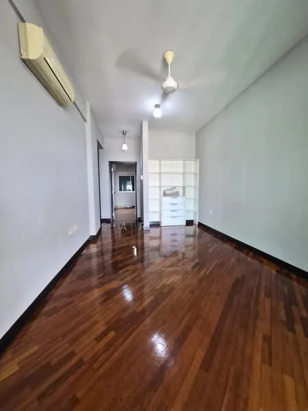 Room features: wooden flooring, white painted walls, ceiling fan, wall-mounted split AC, recessed downlights, built-in shelving unit, doorway leading to another room, high ceiling; style: modern.