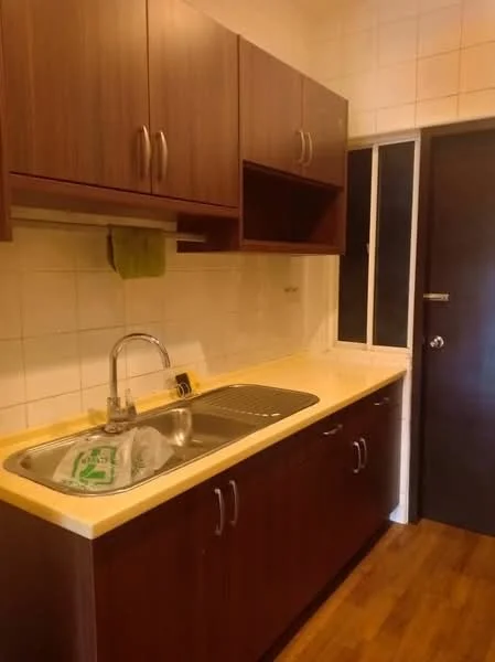 Kitchen features: single-bowl stainless-steel sink, chrome pull-down faucet, laminate countertop, wood cabinetry in dark brown, upper cabinets, lower cabinets, white tiled backsplash, wooden flooring, wall-mounted towel rack; style: modern.