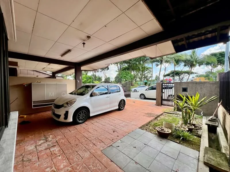 Exterior type: car porch; features: paved flooring, covered area, single car space, landscaped garden area, potted plants, surrounded by greenery, access to street view; style: modern.