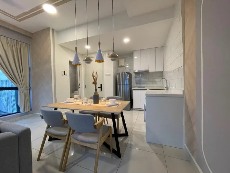Kitchen features: white cabinetry, stainless-steel fridge, built-in oven, 4-burner gas hob, single-bowl stainless-steel sink, chrome pull-down faucet, white tile backsplash, white countertop, pendant lighting, dining table with 4 chairs, floor-to-ceiling window, grey upholstered sofa, light-colored flooring; style: modern; view: city.