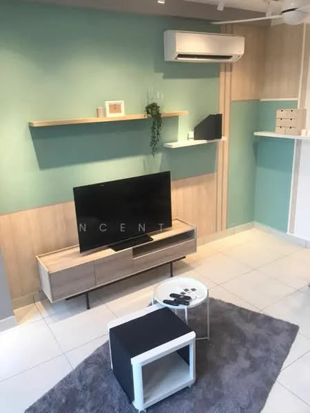 Living features: light green accent wall, wood paneling, white painted walls, white ceiling, 5-blade ceiling fan, wall-mounted air conditioning unit, flat-screen TV on media console, light wood media console, round coffee table, grey area rug, black side table; style: modern.