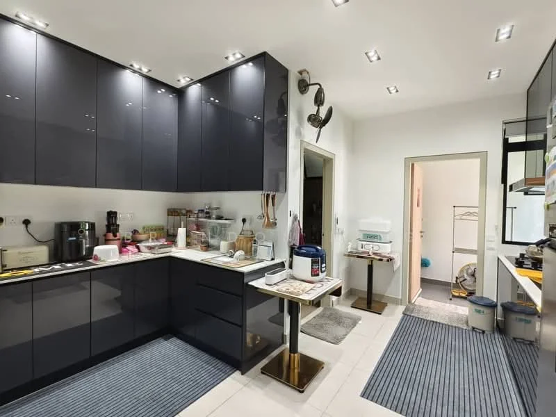 Kitchen features: black high-gloss cabinetry, white countertop, stainless-steel sink, chrome pull-down faucet, built-in oven, freestanding range oven, microwave, refrigerator, 2 ceiling fans, recessed LED downlights, grey area rug, open shelving, kitchen island with seating; style: modern.