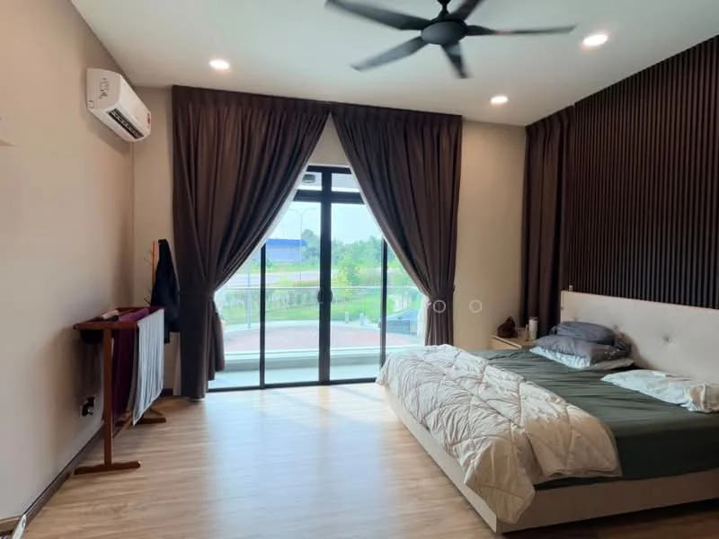 Bedroom features: king-size bed, upholstered headboard, bedside table, floor-to-ceiling windows, sliding glass door, sheer curtains, blackout curtains, 5-blade ceiling fan, wall-mounted split AC, wooden flooring, decorative wall paneling, area rug; style: modern; view: garden.