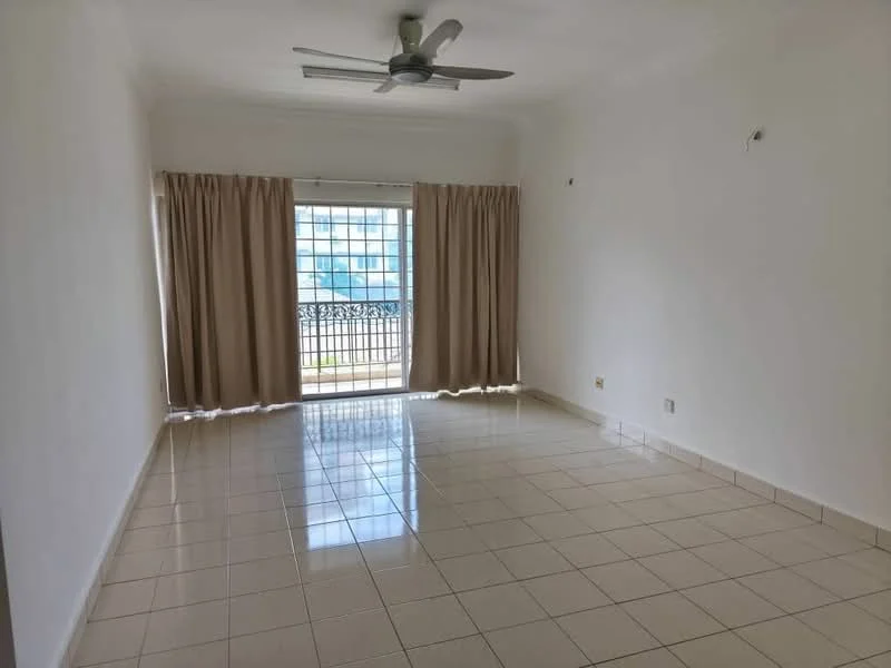 Living features: white painted walls, glossy ceramic tile flooring, 5-blade ceiling fan, floor-to-ceiling windows, curtains in beige, balcony access, neutral decor, spacious layout; style: modern.