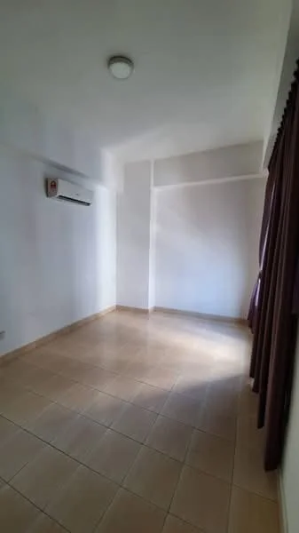 Room features: white painted walls, tile flooring, 1 wall-mounted split AC, ceiling light, curtains, neutral color scheme.