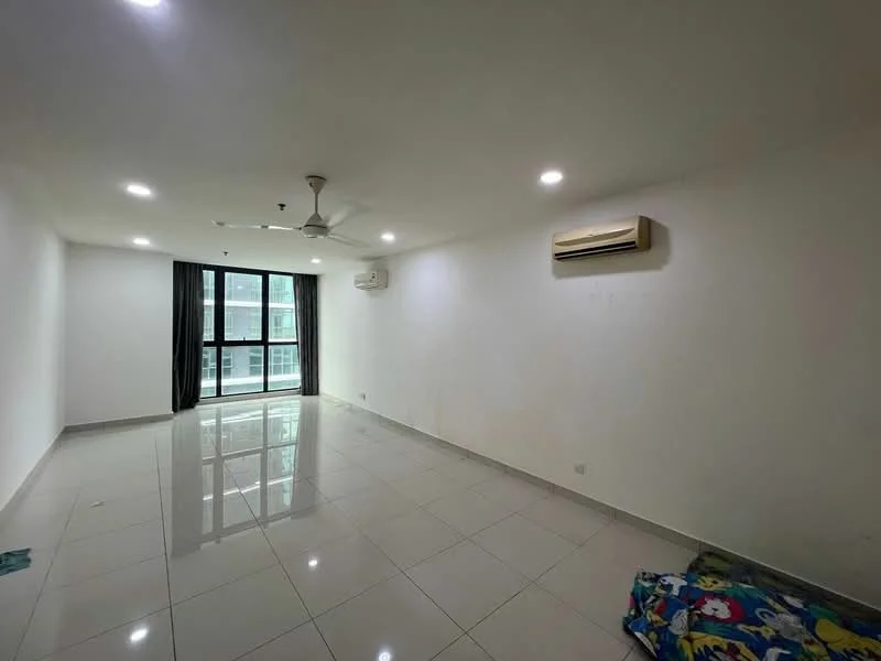 Living features: white painted walls, glossy ceramic tile flooring, 5-blade ceiling fan with light, 2 wall-mounted split AC units, floor-to-ceiling windows, blackout curtains, recessed LED downlights; style: modern.