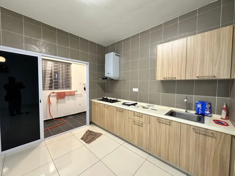 Kitchen features: light brown wooden cabinetry, white countertop, single-bowl stainless-steel sink, chrome pull-down faucet, 4-burner gas hob, exhaust hood, grey tiled walls, white tiled flooring, window with blinds, sliding glass door, kitchen towel on floor; style: modern.