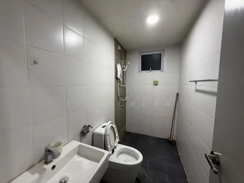 Bathroom features: white tiled walls, black tile flooring, single-sink vanity, chrome basin mixer faucet, one-piece toilet, shower area with wall-mounted shower head, small window, ceiling light.