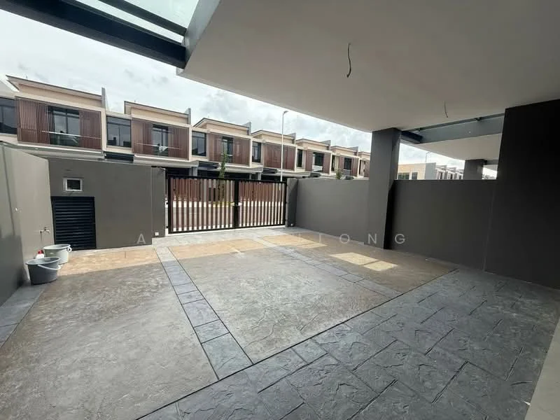 Exterior type: linked terrace house; features: paved flooring, grey painted walls, gated entrance, surrounded by residential units, overhead glass panel, outdoor space, concrete fence; style: modern.