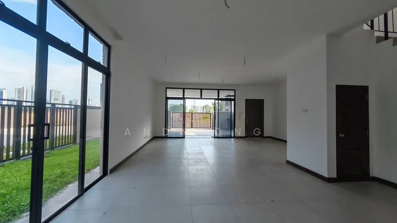 Living features: large floor-to-ceiling windows, sliding glass door, white painted walls, tile flooring, high ceiling, open layout, natural light, view of outdoor space, access to outdoor area, minimalist design; style: modern; view: garden.