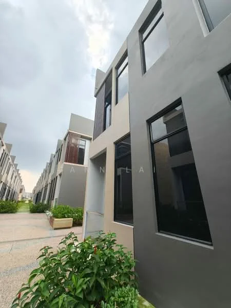 Exterior type: linked terrace house; features: grey painted facade, cream painted facade, large windows, manicured landscaping, paved walkway, multiple storeys, modern architectural design; style: modern.