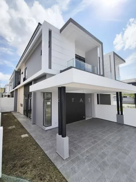 Exterior type: detached bungalow; features: grey painted facade, white painted facade, flat roof, recessed balconies, large windows, sliding glass door, manicured lawn, stone-paved walkway, covered car porch with columns, two-storey structure, modern architectural style; style: modern.