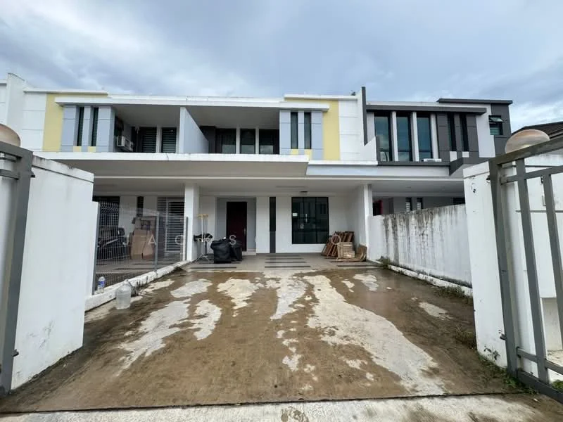 Exterior type: linked terrace house; features: two-storey building, white painted facade, grey accent panels, large windows, concrete driveway, manicured lawn, fenced perimeter, overcast sky; style: modern.